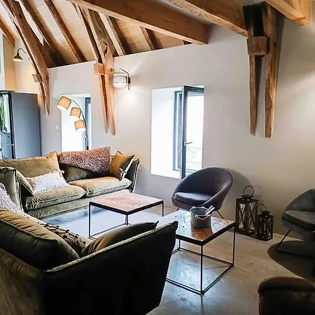 Feriehus Authentique Grange Renovee Avec Piscine, Jacuzzi