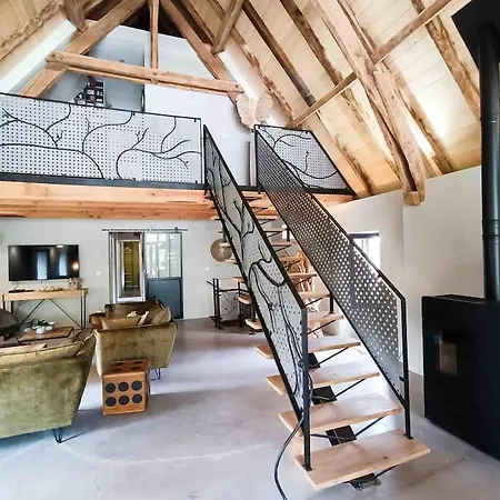 Feriehus Authentique Grange Renovee Avec Piscine, Jacuzzi *