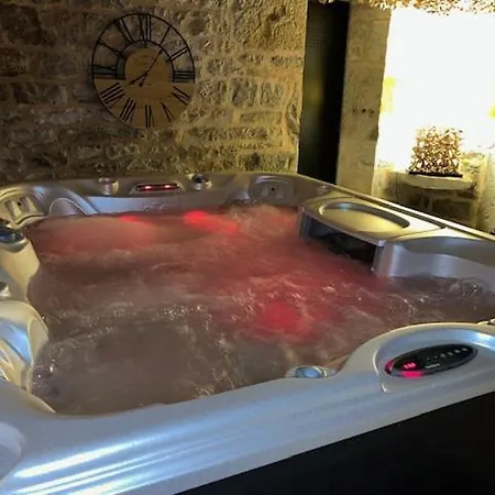 Authentique Grange Renovee Avec Piscine, Jacuzzi * Thégra